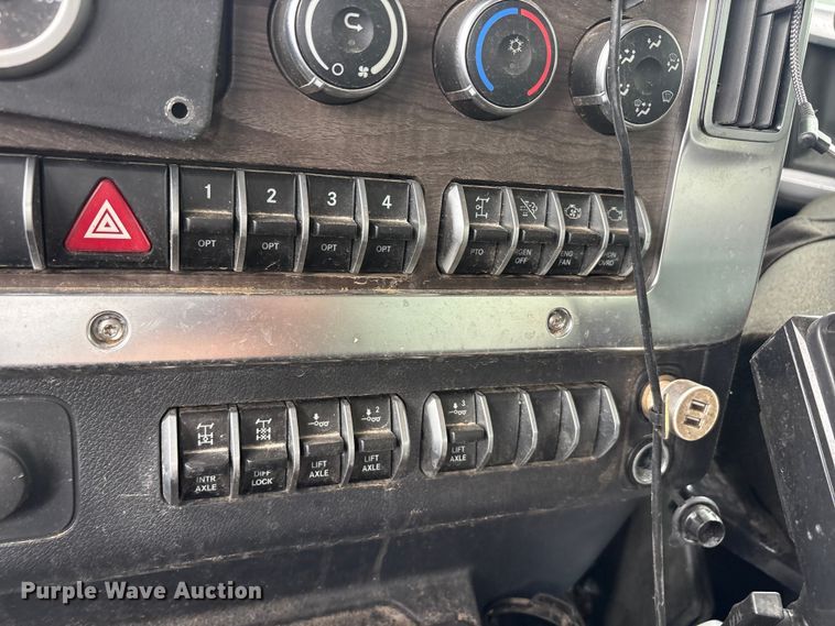 image for item YA3633 2026 Western Star 47X dump truck
