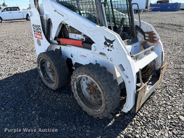 image for item YA3781 2011 Bobcat S185 skid steer loader