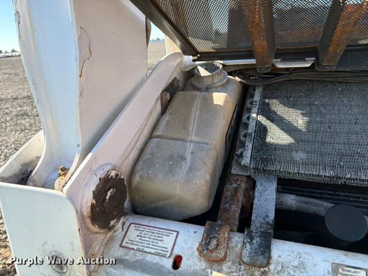 image for item YA3781 2011 Bobcat S185 skid steer loader