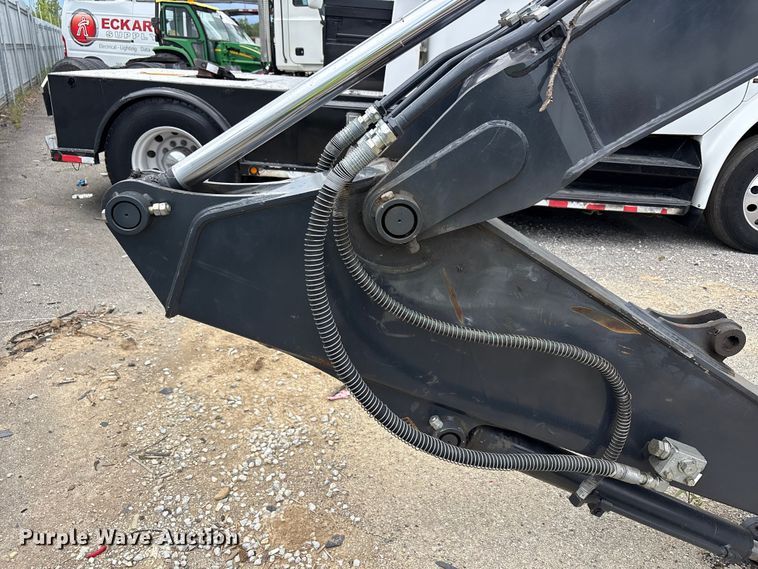 image for item YA3792 2020 John Deere 75G excavator