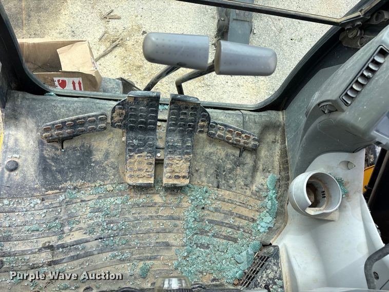 image for item YA3792 2020 John Deere 75G excavator