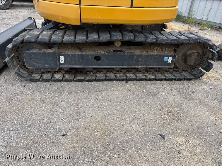 image for item YA3792 2020 John Deere 75G excavator