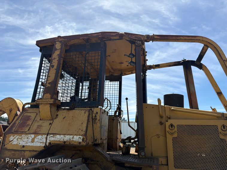 image for item YA3795 1993 Caterpillar D4H TSK skidder