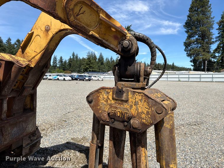 image for item YA3795 1993 Caterpillar D4H TSK skidder
