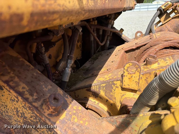 image for item YA3795 1993 Caterpillar D4H TSK skidder