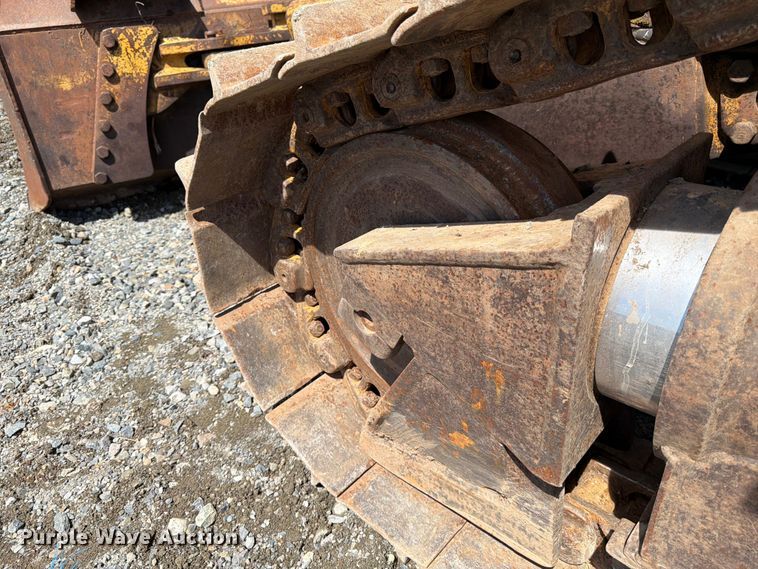 image for item YA3795 1993 Caterpillar D4H TSK skidder