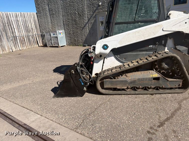 image for item YA3808 2022 Bobcat T62 tracked skid steer loader