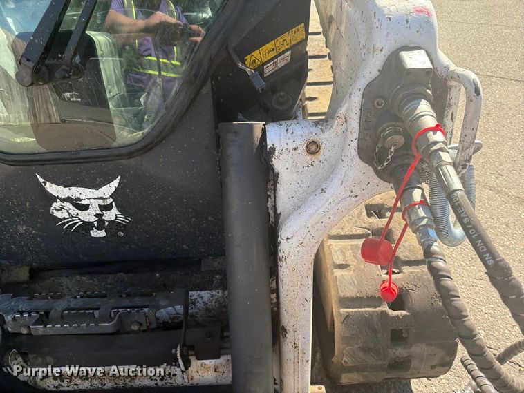 image for item YA3808 2022 Bobcat T62 tracked skid steer loader