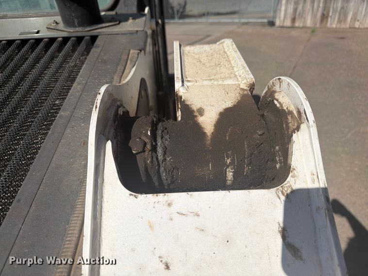 image for item YA3808 2022 Bobcat T62 tracked skid steer loader