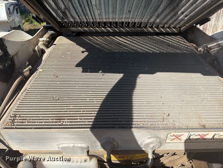 image for item YA3808 2022 Bobcat T62 tracked skid steer loader