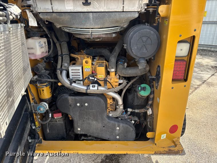 image for item YA3834 2023 Caterpillar 289D3 tracked skid steer loader