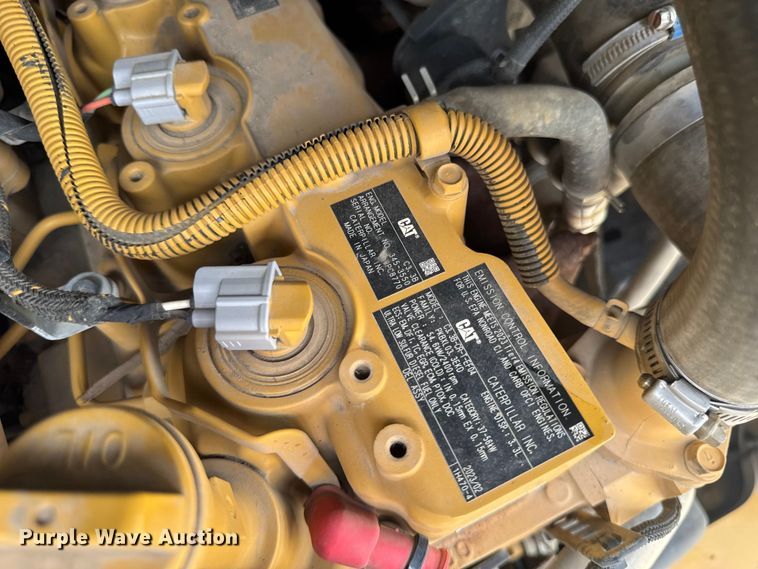image for item YA3834 2023 Caterpillar 289D3 tracked skid steer loader
