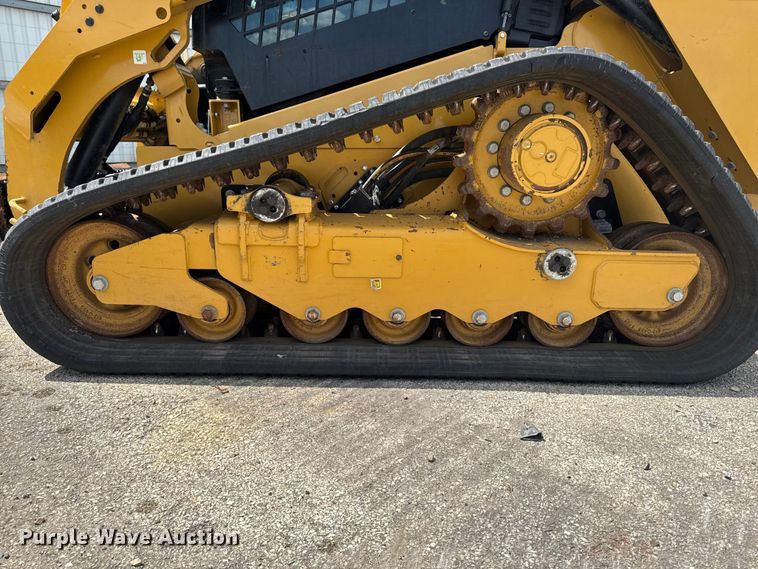 image for item YA3834 2023 Caterpillar 289D3 tracked skid steer loader