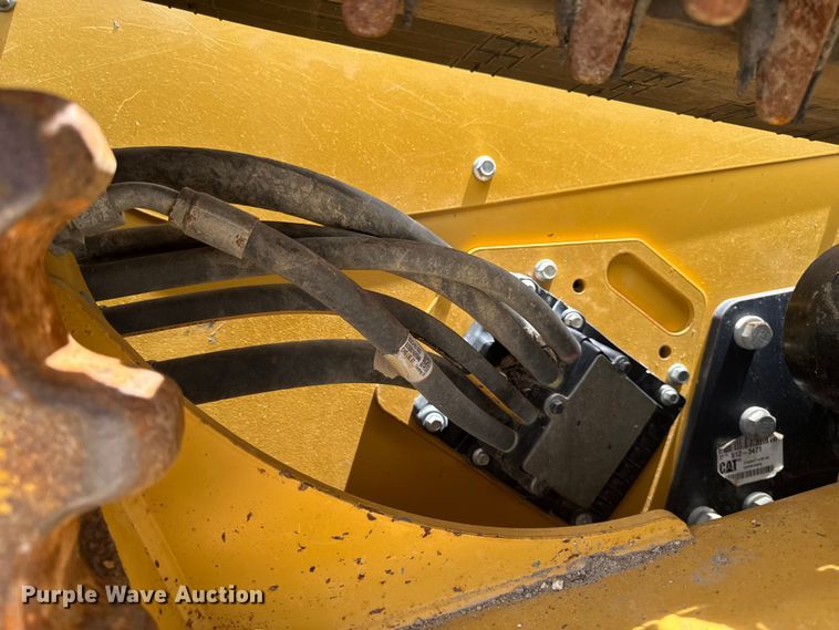 image for item YA3834 2023 Caterpillar 289D3 tracked skid steer loader