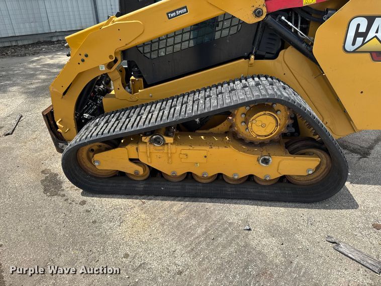 image for item YA3834 2023 Caterpillar 289D3 tracked skid steer loader