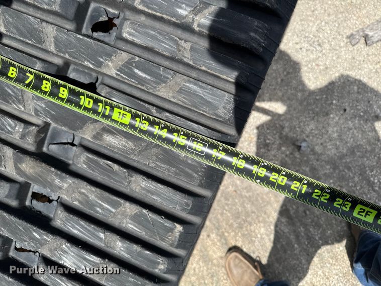 image for item YA3834 2023 Caterpillar 289D3 tracked skid steer loader