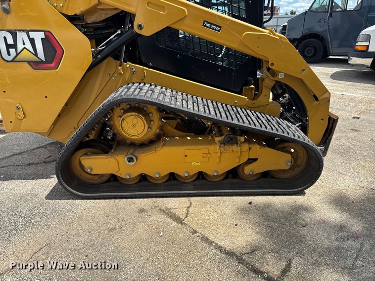 image for item YA3834 2023 Caterpillar 289D3 tracked skid steer loader