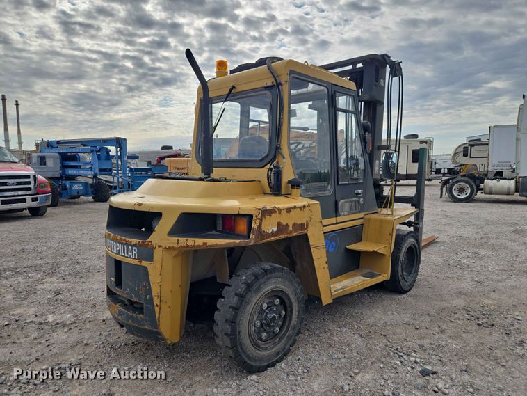image for item YA3841 Caterpillar DP70 forklift