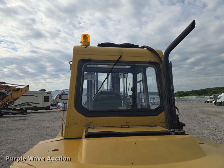 image for item YA3841 Caterpillar DP70 forklift