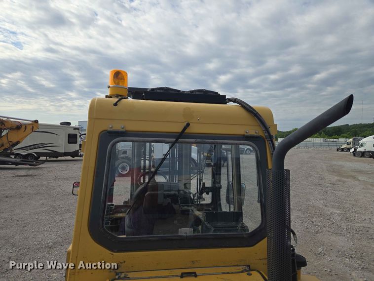 image for item YA3841 Caterpillar DP70 forklift