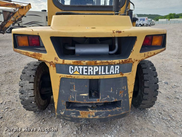 image for item YA3841 Caterpillar DP70 forklift