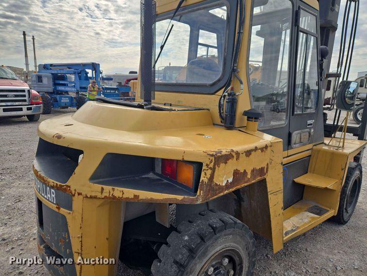 image for item YA3841 Caterpillar DP70 forklift