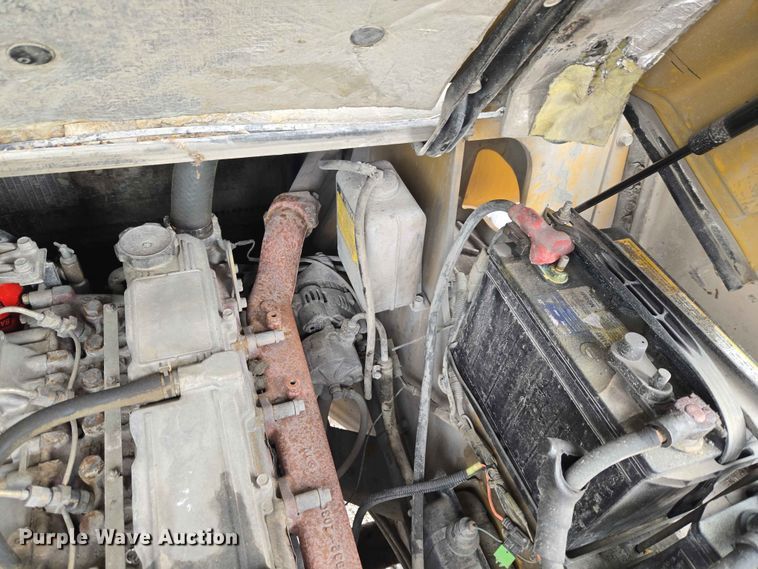 image for item YA3841 Caterpillar DP70 forklift