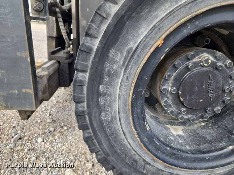 image for item YA3841 Caterpillar DP70 forklift