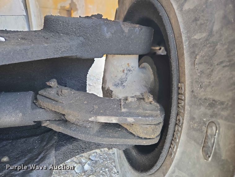 image for item YA3841 Caterpillar DP70 forklift