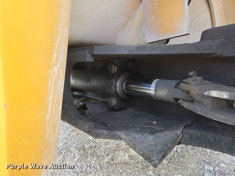 image for item YA3841 Caterpillar DP70 forklift