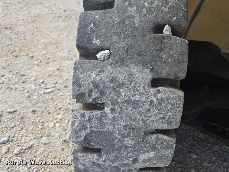 image for item YA3841 Caterpillar DP70 forklift