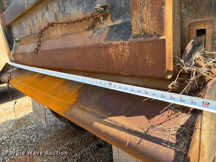 image for item YA3890 2019 Kenworth T880 dump truck