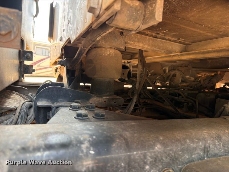 image for item YA3890 2019 Kenworth T880 dump truck