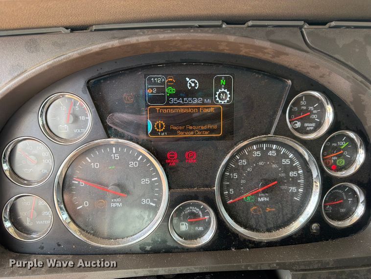 image for item YA3890 2019 Kenworth T880 dump truck