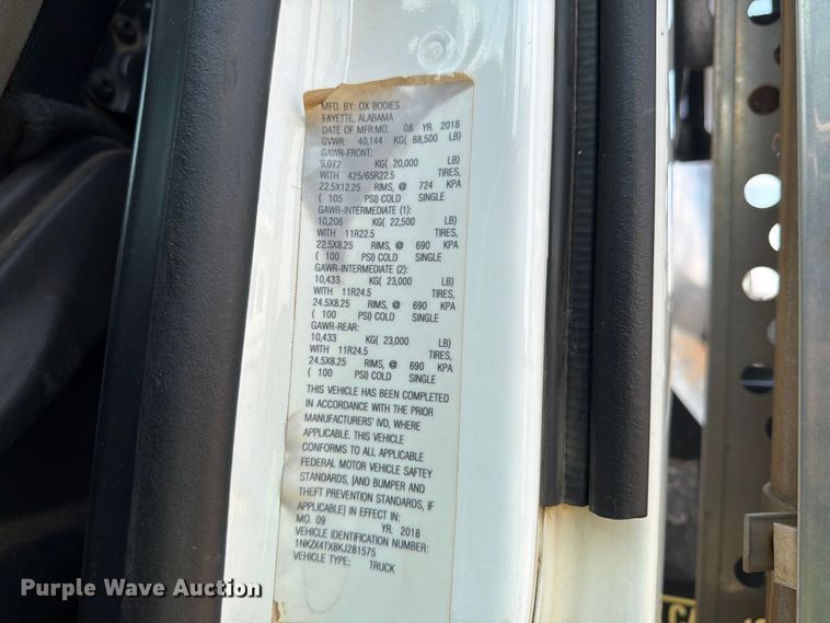 image for item YA3890 2019 Kenworth T880 dump truck