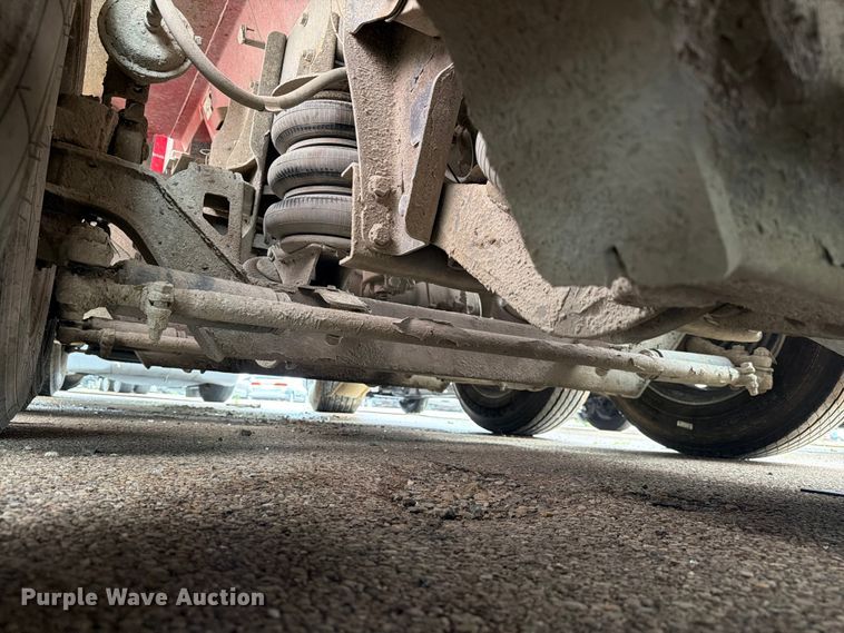 image for item YA3935 2018 Kenworth T880 dump truck