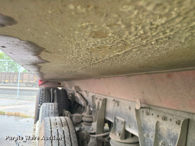 image for item YA3935 2018 Kenworth T880 dump truck
