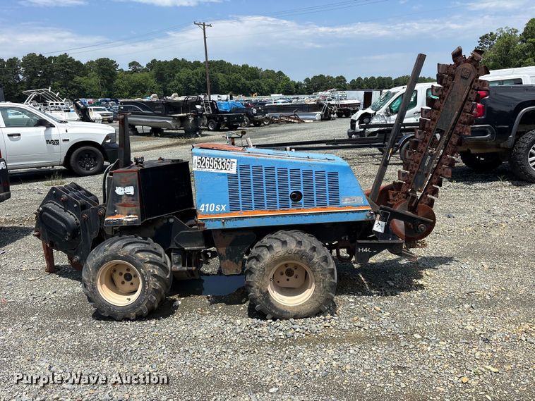 image for item YA3955 2005 Ditch Witch 410SX trencher