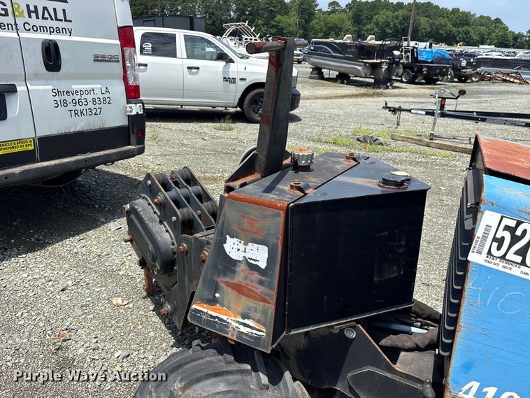 image for item YA3955 2005 Ditch Witch 410SX trencher