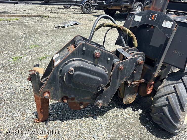 image for item YA3955 2005 Ditch Witch 410SX trencher