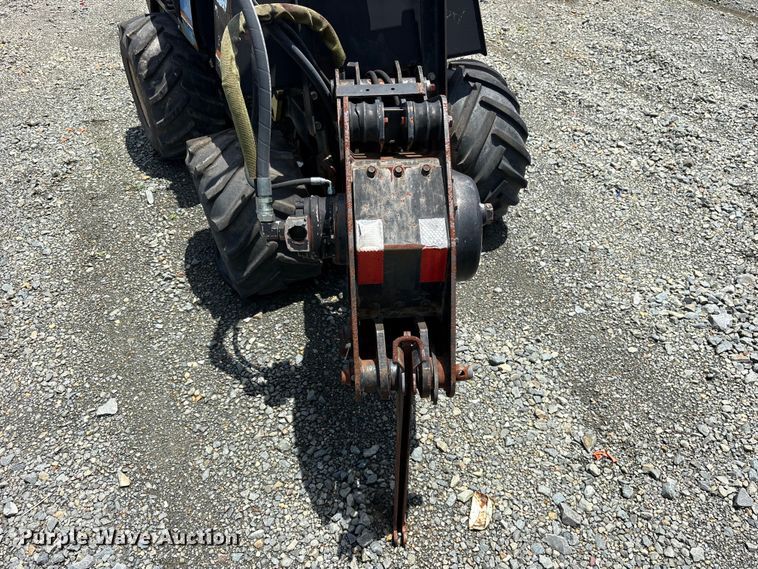 image for item YA3955 2005 Ditch Witch 410SX trencher