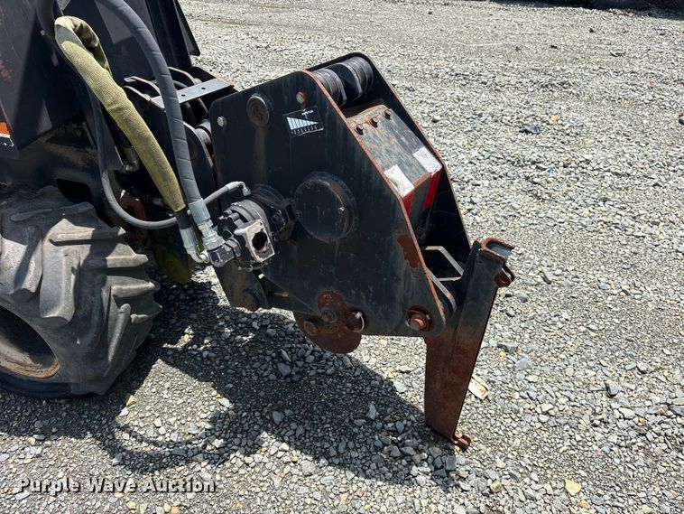 image for item YA3955 2005 Ditch Witch 410SX trencher