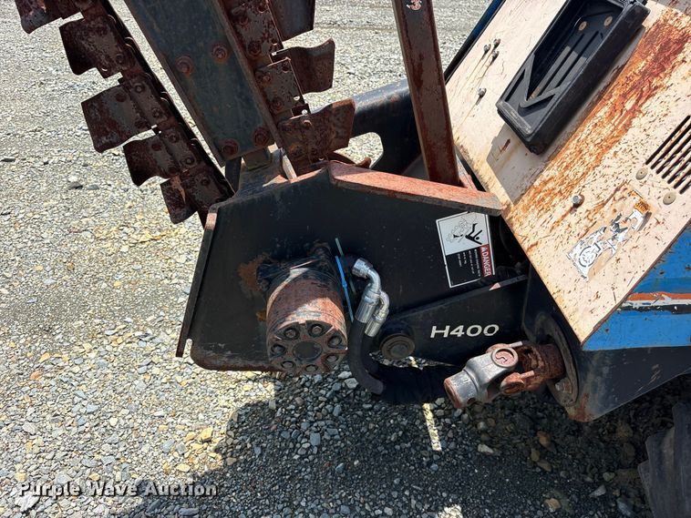 image for item YA3955 2005 Ditch Witch 410SX trencher