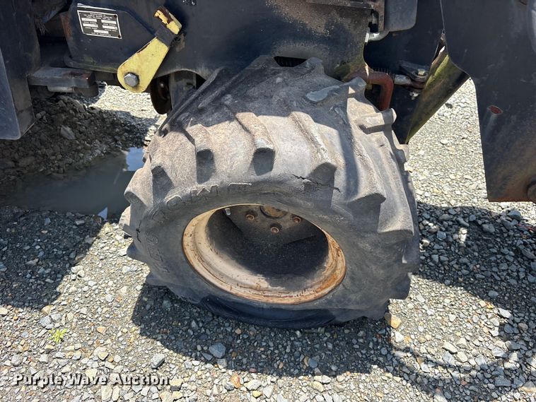 image for item YA3955 2005 Ditch Witch 410SX trencher