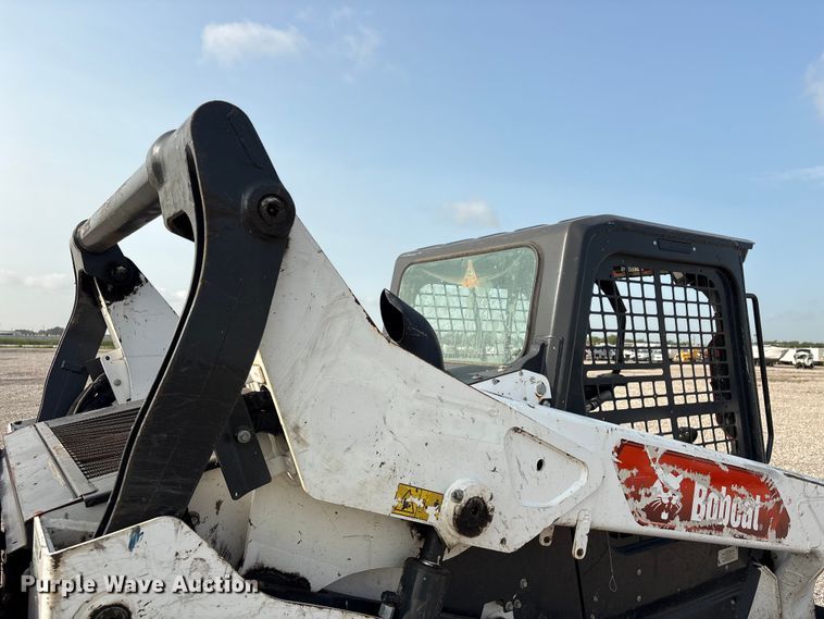 image for item YA4050 2021 Bobcat T76 tracked skid steer loader