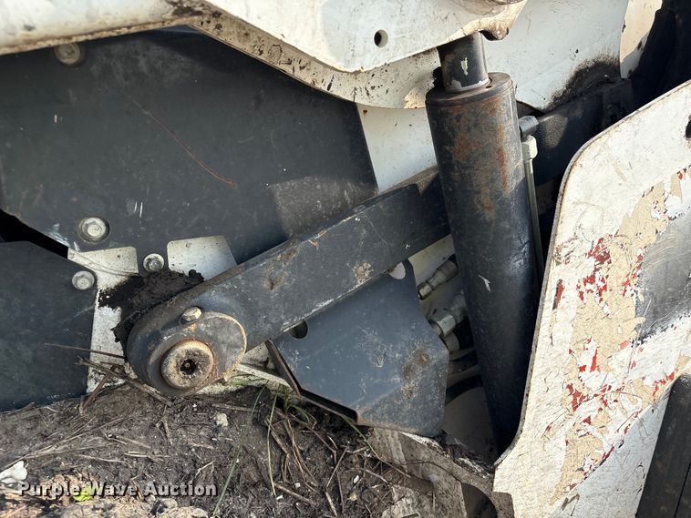 image for item YA4050 2021 Bobcat T76 tracked skid steer loader