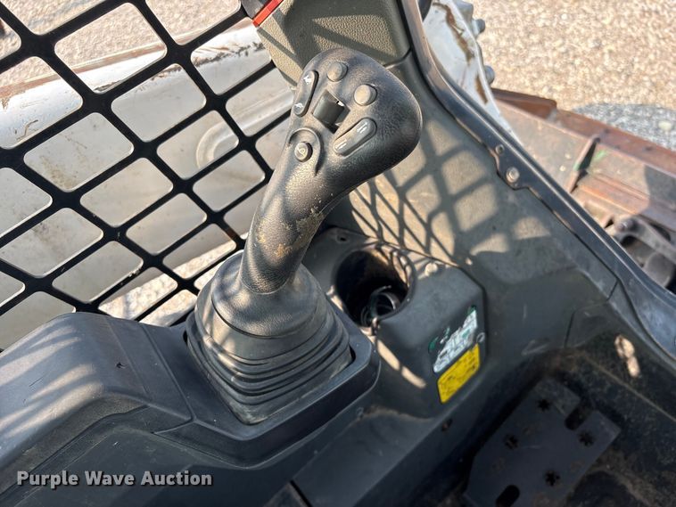 image for item YA4050 2021 Bobcat T76 tracked skid steer loader