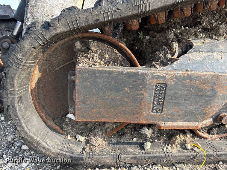 image for item YA4050 2021 Bobcat T76 tracked skid steer loader