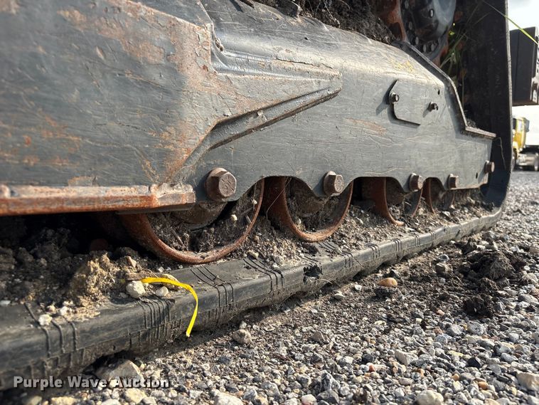image for item YA4050 2021 Bobcat T76 tracked skid steer loader