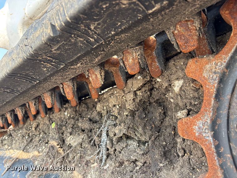 image for item YA4050 2021 Bobcat T76 tracked skid steer loader